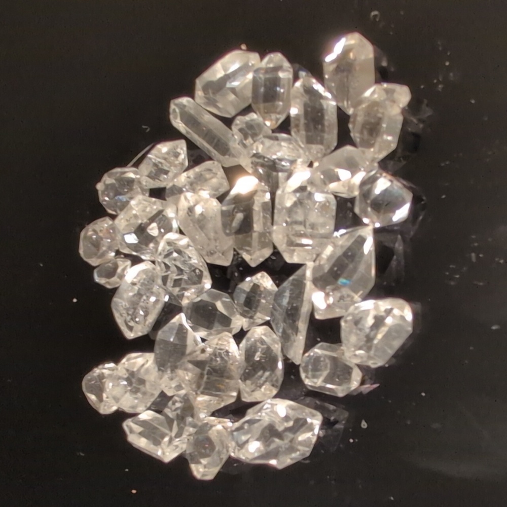 Herkimer Diamonds Lot Of 36 - Picture 2 of 6